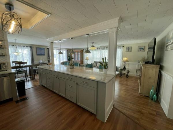 1973 PARK Mobile Home