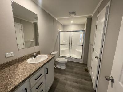 Photo 5 of 8 of home located at 4856 Duncan Ct Sterling Heights, MI 48310