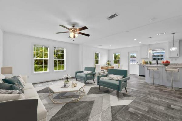 2024 Champion LAKE MANOR  Home