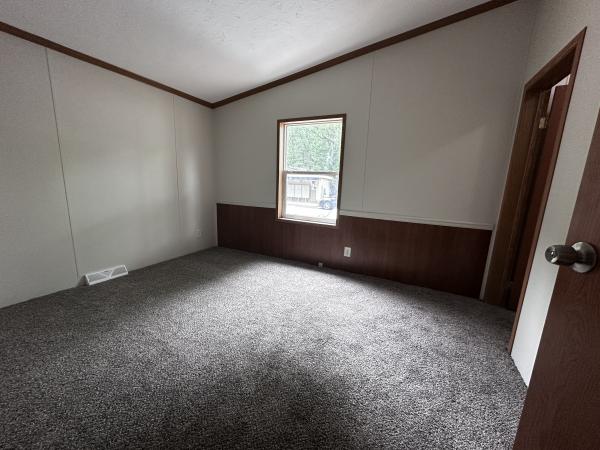 2002 Skyline Mobile Home