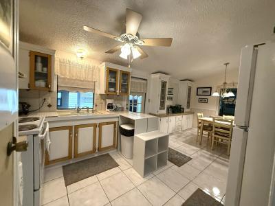 Photo 2 of 16 of home located at 5665 SW 58th St. Ocala, FL 34474