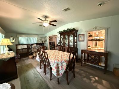 Photo 4 of 16 of home located at 5665 SW 58th St. Ocala, FL 34474