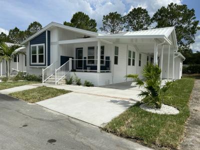 Photo 4 of 20 of home located at 747 Arbor Estate Way Plant City, FL 33565