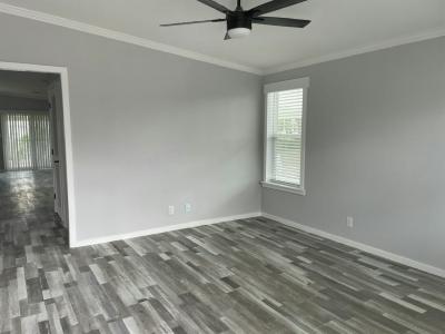Photo 5 of 20 of home located at 747 Arbor Estate Way Plant City, FL 33565