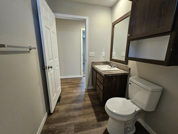 2019 Clayton 81SHN28523a (w/Full Porch) Mobile Home