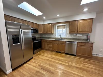Photo 2 of 15 of home located at 18 Looking Glass Circle Uncasville, CT 06382