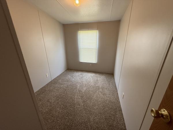 2001 Crest Ridge MILLENNIUM Mobile Home