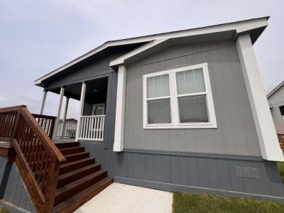 Photo 1 of 6 of home located at 7523 Back Nine San Antonio, TX 78244