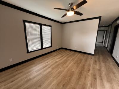 Photo 2 of 6 of home located at 7523 Back Nine San Antonio, TX 78244