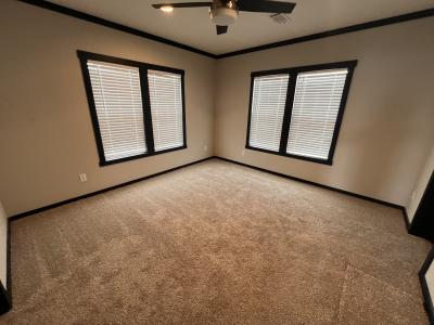 Photo 5 of 6 of home located at 7523 Back Nine San Antonio, TX 78244