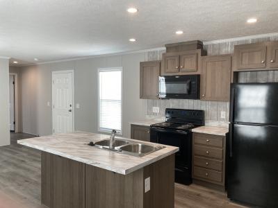 Mobile Home at 102 Blue Jay Hill House Springs, MO 63051