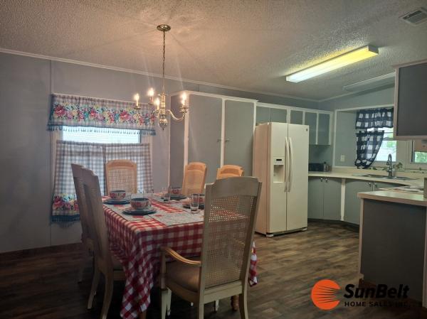 1987 REDM Mobile Home