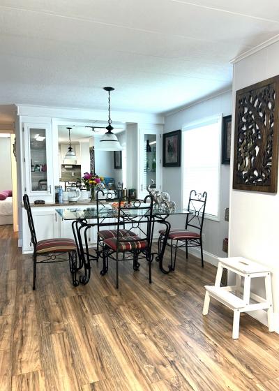 Photo 5 of 14 of home located at 581 Falcon Ave Lakeland, FL 33815