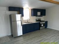 1985 Bonnavilla Manufactured Home