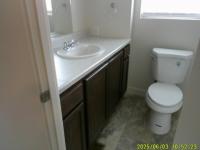 1985 Bonnavilla Manufactured Home