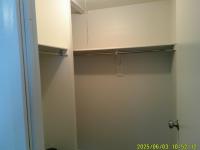 1985 Bonnavilla Manufactured Home
