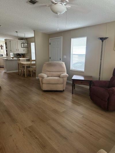 Photo 4 of 18 of home located at 4610 Arlington Park Dr. Lot #71 Lakeland, FL 33801