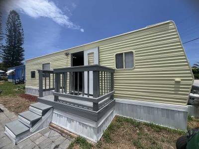 Photo 5 of 6 of home located at 11411 SE Federal Hwy Hobe Sound, FL 33455