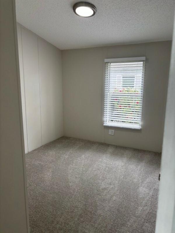 1996 Skyline Manufactured Home