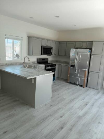 Photo 3 of 12 of home located at 2121 S Pantano Rd #232 Tucson, AZ 85710