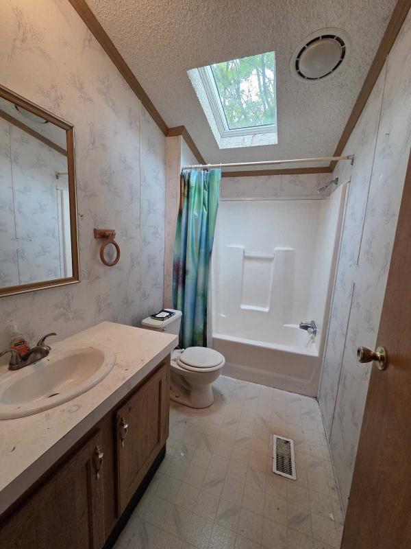 1994 Skyline Manufactured Home