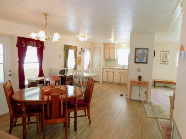 1981 Fleetwood Sand Pointe Manufactured Home