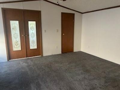 Photo 4 of 6 of home located at 7500 SE Bloomfield Rd. #50 Des Moines, IA 50320