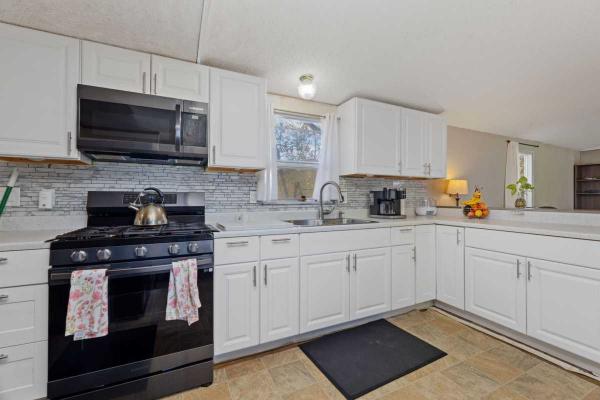 2004 Schultz Manufactured Home
