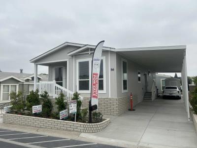 Photo 2 of 28 of home located at 23301 Ridge Route Dr. #86 Laguna Hills, CA 92653