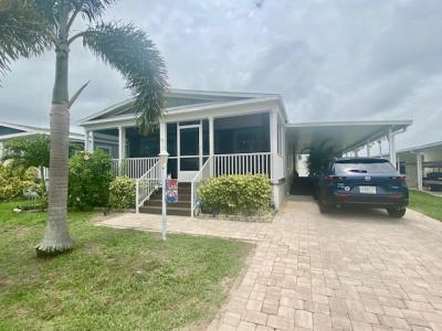 Photo 3 of 20 of home located at 578 Wainsbrook Drive Melbourne, FL 32934