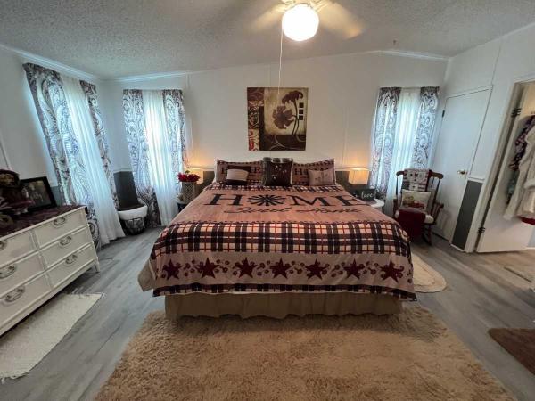 1991 Palm Harbor Manufactured Home