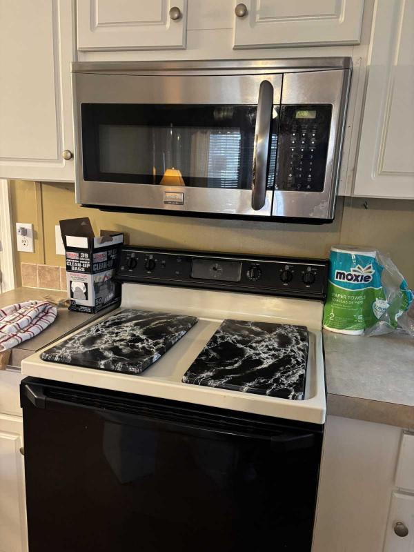 2005 Manufactured Home