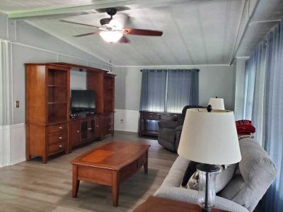Photo 5 of 8 of home located at 268 Hummingbird Lane Winter Haven, FL 33884