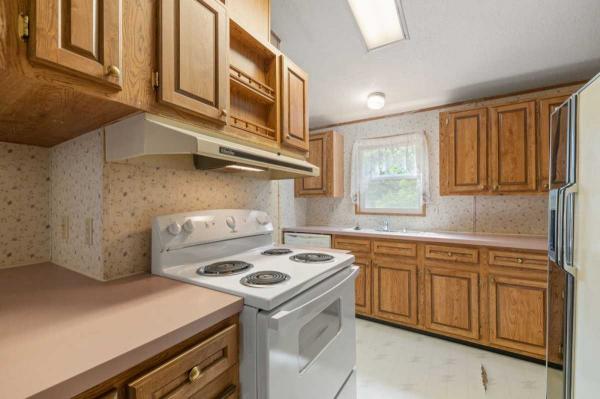 1992 SKYLINE Manufactured Home