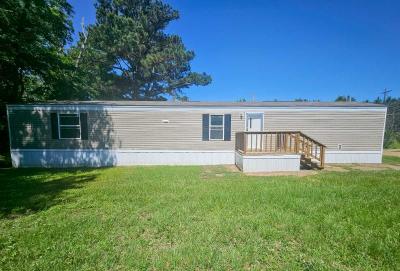 Mobile Home at 101 Murrah St. Crystal Springs, MS 39059
