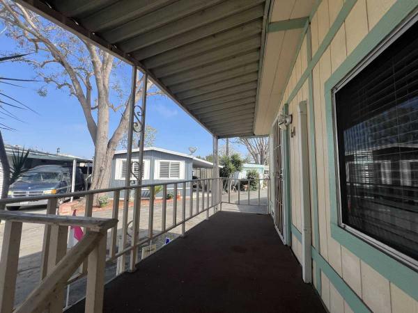 1978 GOLDENWEST 2 Bed 2 Full Bath Manufactured Home