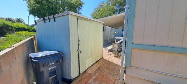 1978 GOLDENWEST 2 Bed 2 Full Bath Manufactured Home