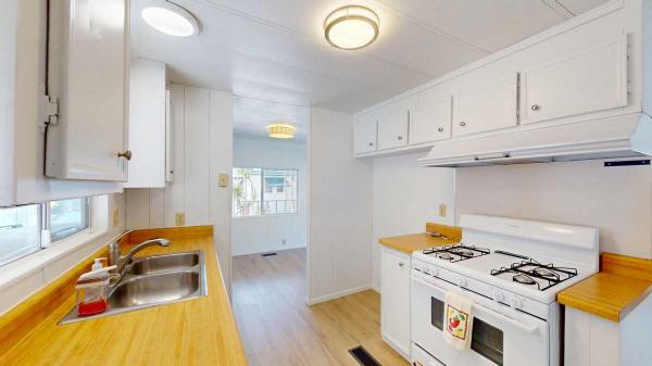 1978 GOLDENWEST 2 Bed 2 Full Bath Manufactured Home