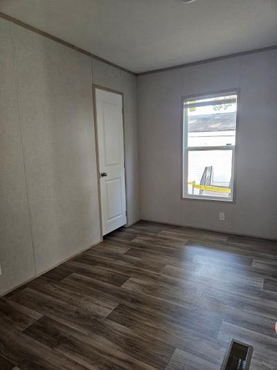 Photo 5 of 6 of home located at 4000 SW 47th Street, #B09 Gainesville, FL 32608