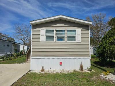 Photo 3 of 12 of home located at 10960 Beach Blvd., #402 Jacksonville, FL 32246
