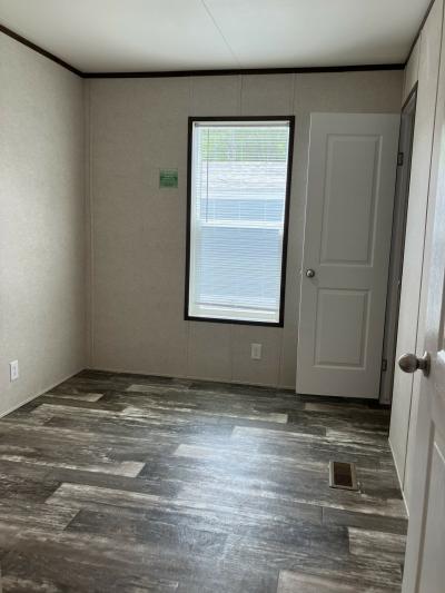 Photo 5 of 9 of home located at 500 W Payton St #4 Greentown, IN 46936