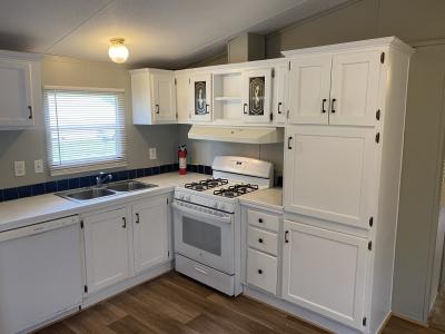 Photo 3 of 15 of home located at 3232 S Clifton Avenue, #291 Wichita, KS 67216