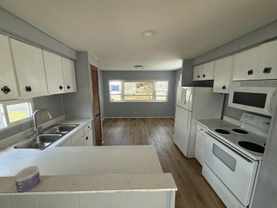 Photo 5 of 14 of home located at 603 63rd Ave W #T8 Bradenton, FL 34207