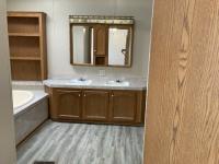 1994 Commander mobile Home