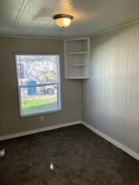 1977 Holly Park mobile Home