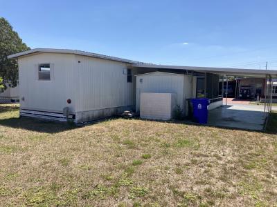 Photo 3 of 3 of home located at 312 Sterling Drive West Lakeland, FL 33815