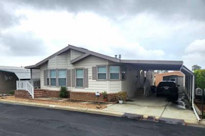 Photo 3 of 20 of home located at 1400 W. 13th St. #181 Upland, CA 91786