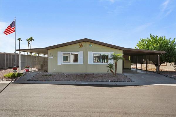 1984 Golden West Home Doublewide / Ground Set  Manufactured Home