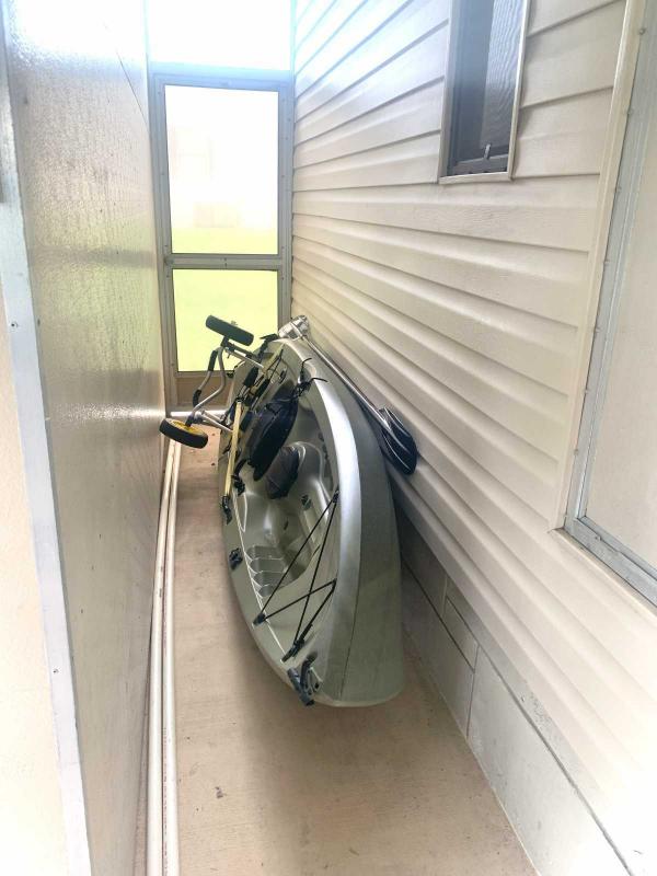 1985 Barrington Manufactured Home