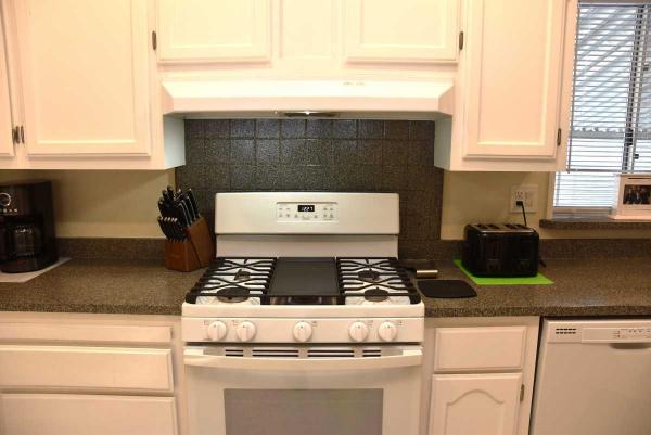 1996 Hallmark CHA Manufactured Home